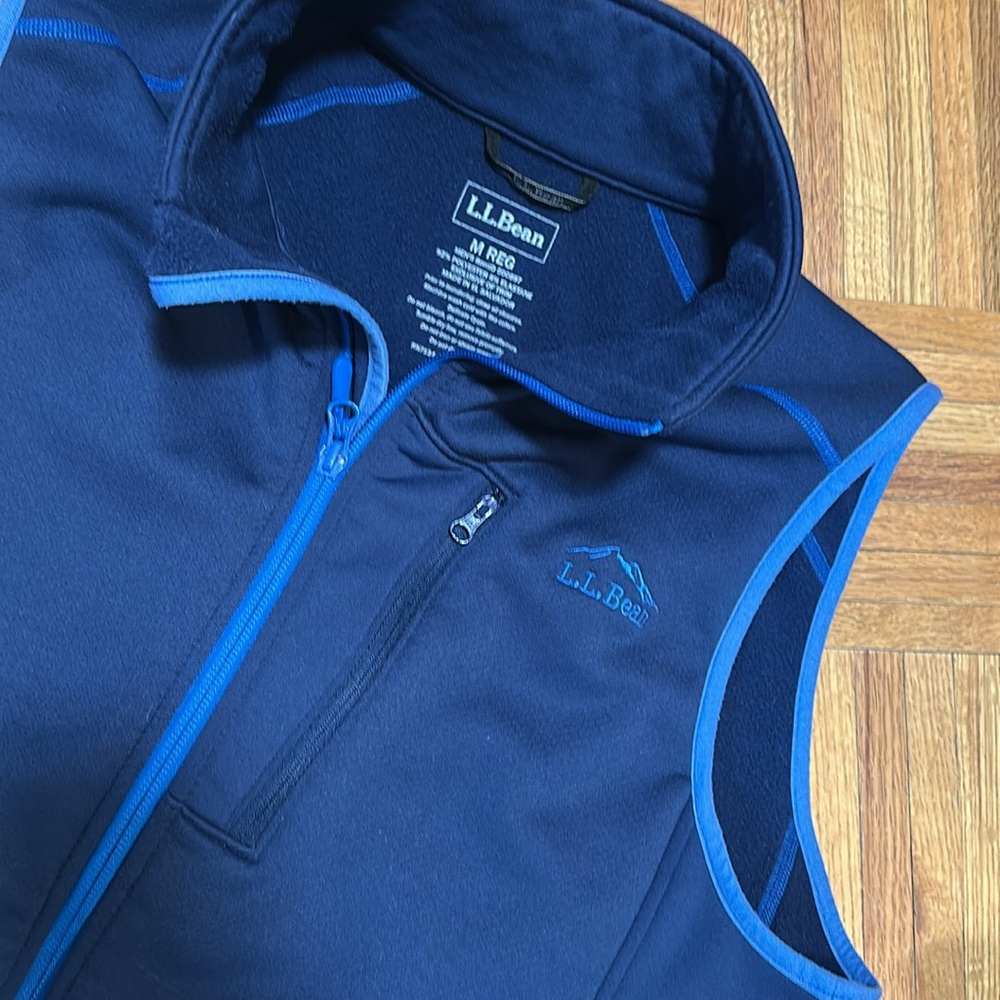 L.L.Bean Vest- Excellent Condition - Picture 3 of 4